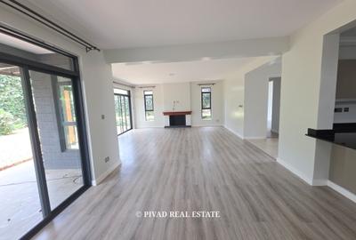 4 Bed Villa with Swimming Pool in Kiambu Road - 3