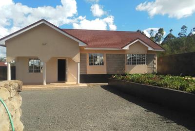 3 Bed House with En Suite in Ngong