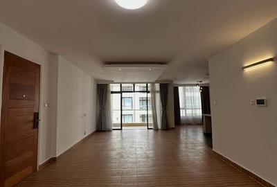 2 Bed Apartment with En Suite at Dennis Pritt - 4