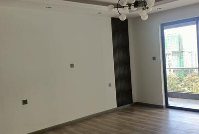 4 Bed Apartment with En Suite in Lavington