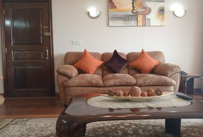 Serviced 3 Bed Apartment with En Suite in Kilimani