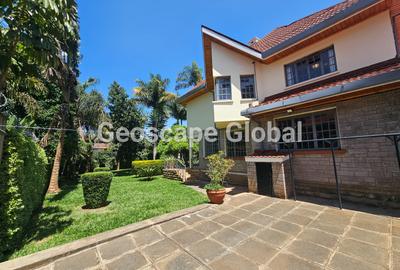 5 Bed House with En Suite in Runda - 4