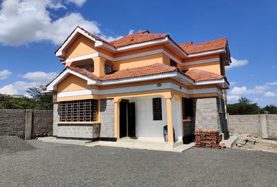 4 Bed Townhouse with En Suite in Ongata Rongai - 2