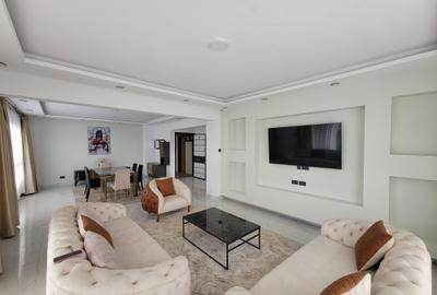 3 Bed Apartment with En Suite in Kilimani