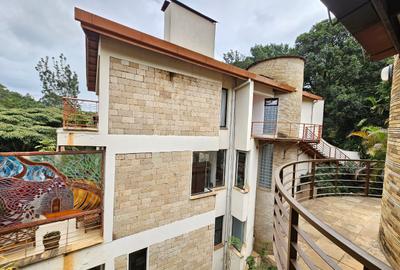 2 Bed Apartment with En Suite in Gigiri