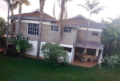 5 Bed House with En Suite in Kitisuru