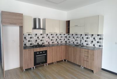 2 Bed Apartment with En Suite in Kileleshwa