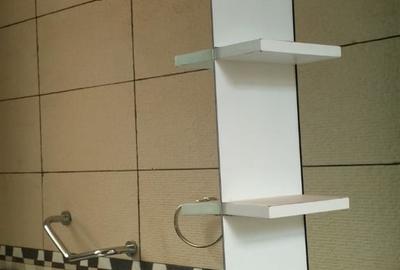 5 Bed Townhouse with En Suite in Spring Valley - 3