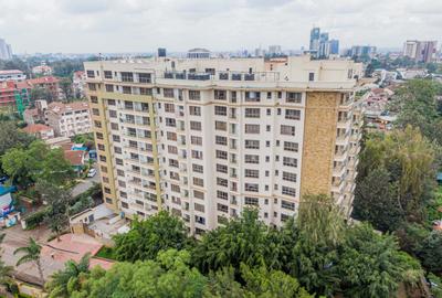 2 Bed Apartment with En Suite in Kilimani