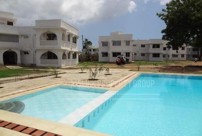 2 Bed Apartment with En Suite in Nyali Area