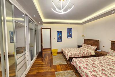 2 Bed Apartment with En Suite in Gigiri - 4