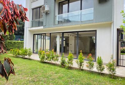 4 Bed Townhouse with En Suite at Lavington Green - 3