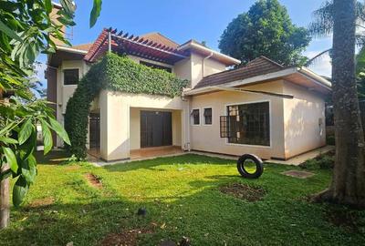 4 Bed Townhouse with En Suite in Kiambu Road