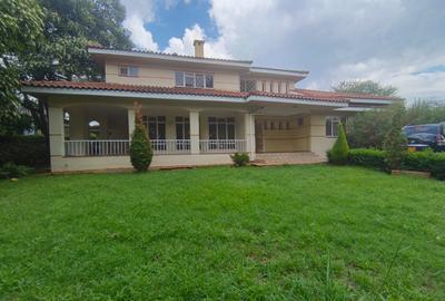 4 Bed House with En Suite in Runda