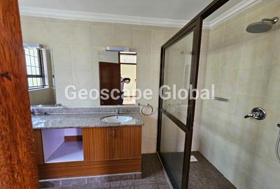 4 Bed Townhouse with En Suite in Runda