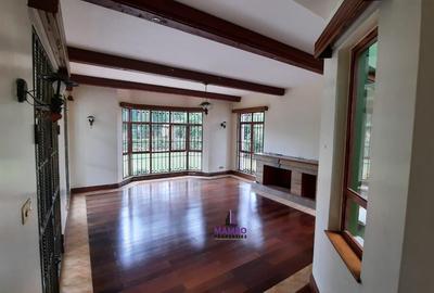 5 Bed Villa with En Suite at Mimosa Rd - 3