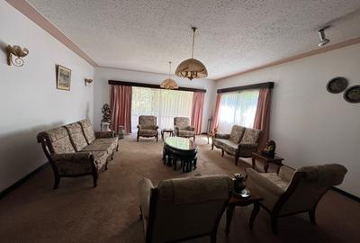 6 Bed House with En Suite in Westlands Area
