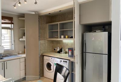 Serviced Studio Apartment with En Suite in Lavington - 4