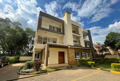 5 Bed House with En Suite at James Gichuru