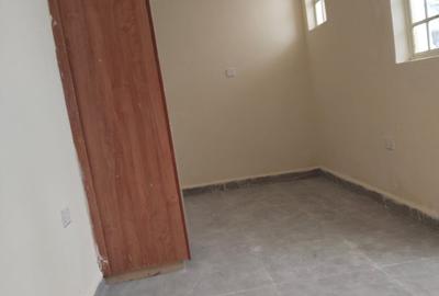 Bedsitter in Lavington - 2