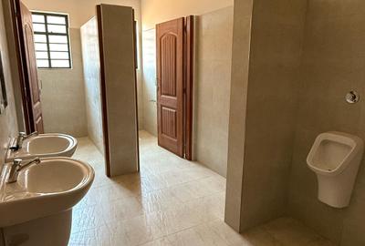 7,000 ft² Warehouse with Service Charge Included in Ruiru