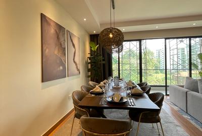 3 Bed Apartment with En Suite in Riverside - 3