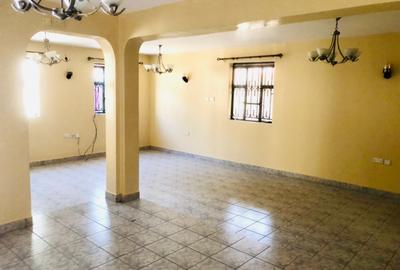 5 Bed House with Staff Quarters in Garden Estate
