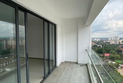 4 Bed Apartment with En Suite in Lavington