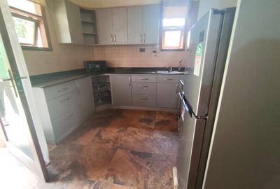 2 Bed House with Garden in Nyari - 3