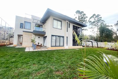 4 Bed Villa with En Suite in Westlands Area
