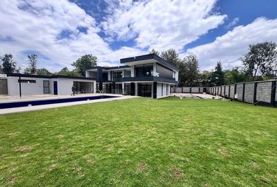 5 Bed House with En Suite in Nyari - 2