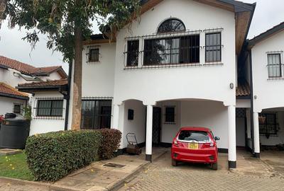 4 Bed Townhouse with En Suite in Lavington