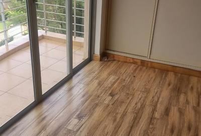 Serviced 3 Bed Apartment with En Suite in Kileleshwa