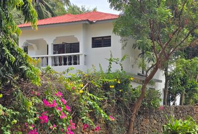 3 Bed House with En Suite at Zebra Mtwapa