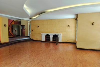 4 Bed House with En Suite at Ibis Drive