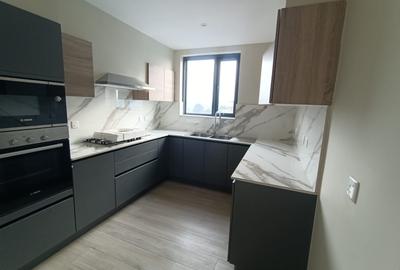 3 Bed Apartment with En Suite in Riverside