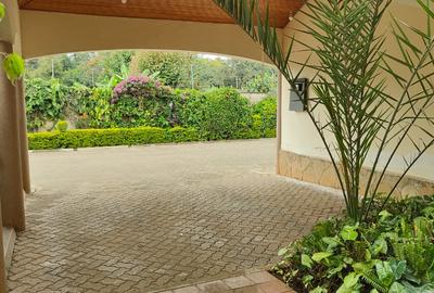 4 Bed Townhouse with En Suite in Lavington