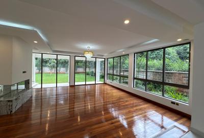 4 Bed Villa with En Suite at Ndege Road - 2