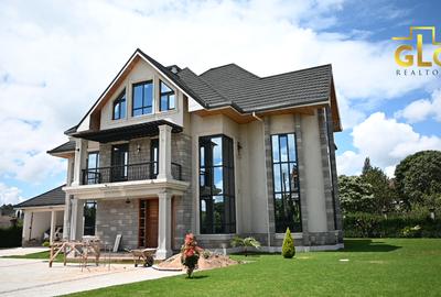 5 Bed Villa with En Suite in Kitisuru