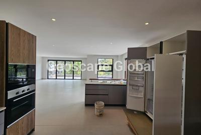 4 Bed Townhouse with En Suite in Loresho - 3