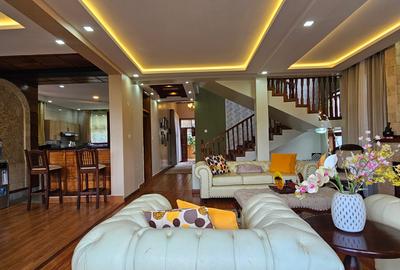 4 Bed House with En Suite at Redhill