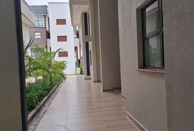4 Bed House with En Suite in Rosslyn