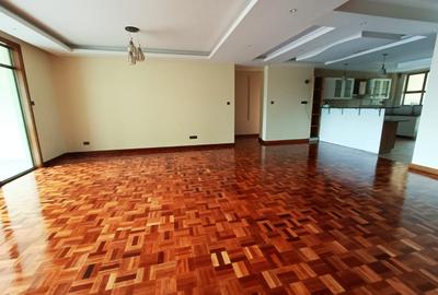 3 Bed Apartment with En Suite in Kileleshwa