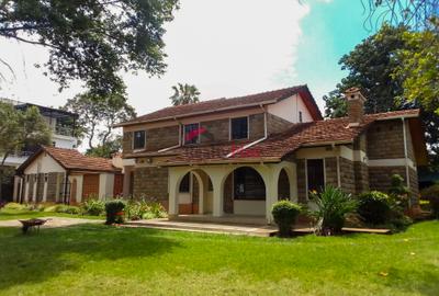 4 Bed House with En Suite in Kyuna