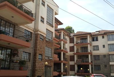 2 Bed Apartment with En Suite in Ruaka