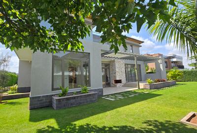4 Bed House with En Suite in Kiambu Road