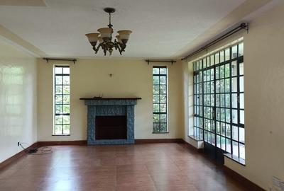 3 Bed Townhouse with En Suite in Kiambu Road