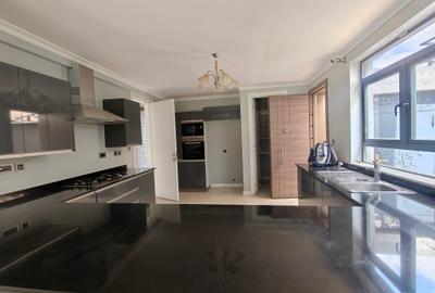 4 Bed Villa with En Suite at Kiambu Road - 4