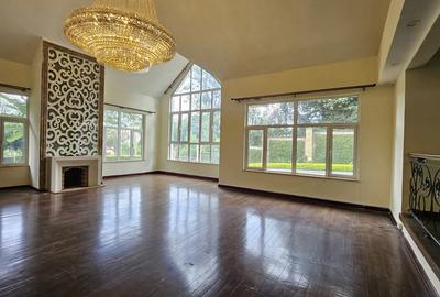 6 Bed House with En Suite at Runda