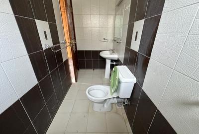 3 Bed Apartment with En Suite at Kileleshwa